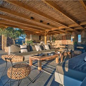 6 bedroom villa with pool, East Paros, sleeps 12